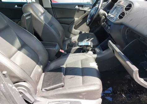 2011 Volkswagen Tiguan Se from USA, damaged, VIN WVGBV7AX4BW543250